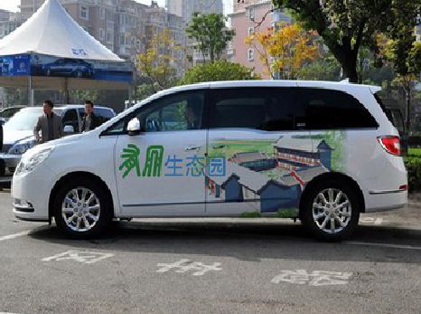 凤山户外车贴喷绘如何保持效果?